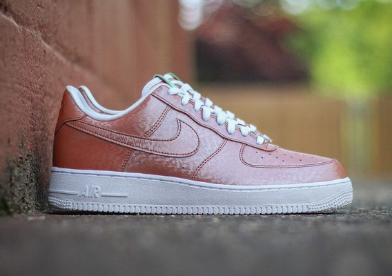 Nike Air Force One Women Low--050